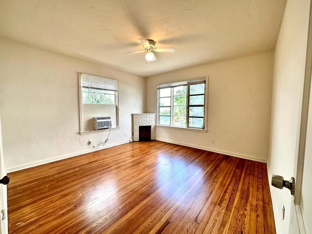 76c2c245-f15a-4558-96ac-5f929544866b at 2016 Broward Avenue 3, West Palm Beach