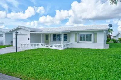 2198 SW 12th Avenue, Boynton Beach – Single Family Residence for sale