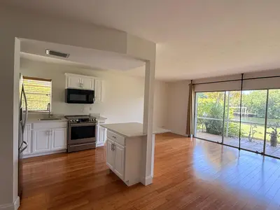 342 Southwind Drive 101, North Palm Beach – Condominium for rent