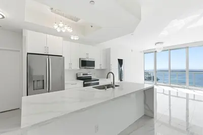 888 BISCAYNE Boulevard 4904, Miami – Condominium for rent