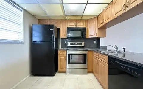 Photo 2 at 14195 SW 87th Street Apt b207, Miami