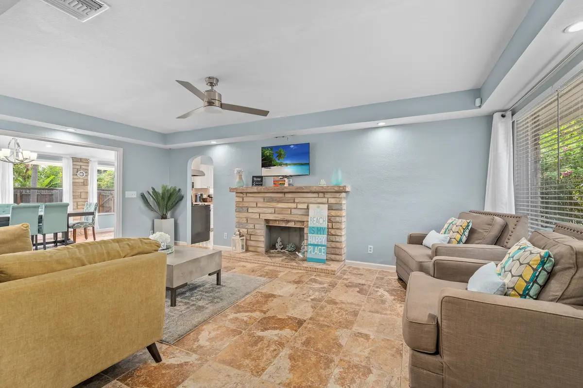 Mls-Res_4395 at 1202 N K Street, Lake Worth Beach