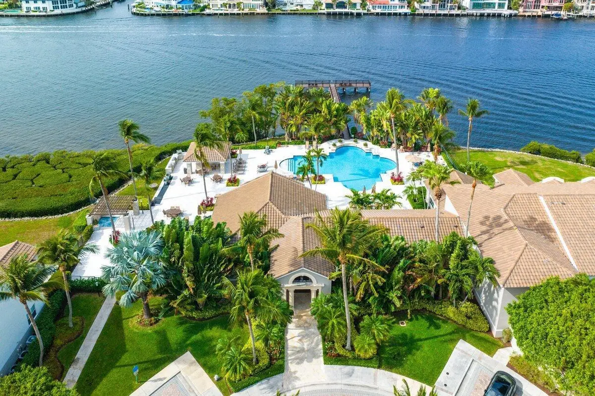 HBC Pool at 3604 S Ocean Boulevard 105, Highland Beach