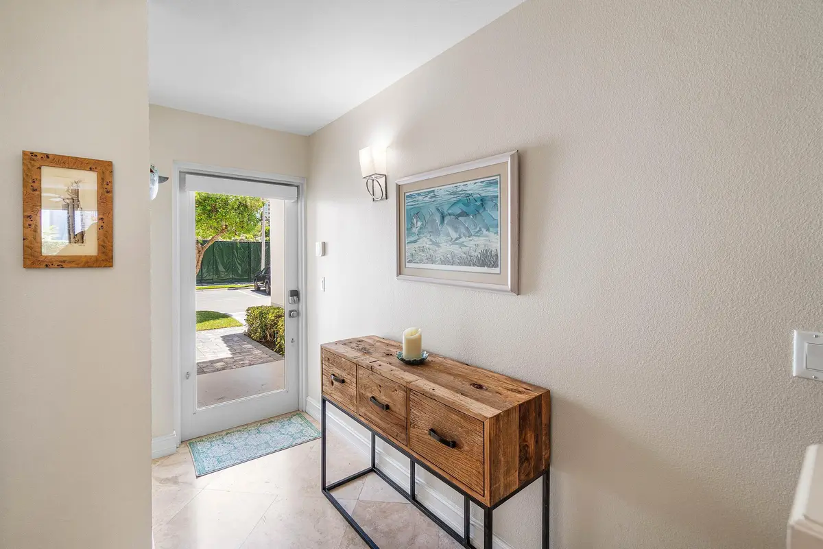 005-3604SouthOceanBoulevard-105-Highland at 3604 S Ocean Boulevard 105, Highland Beach