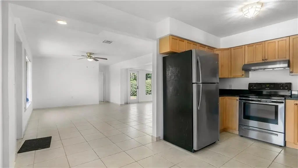 Photo 6 at 2161 NE 35TH Street, Lighthouse Point