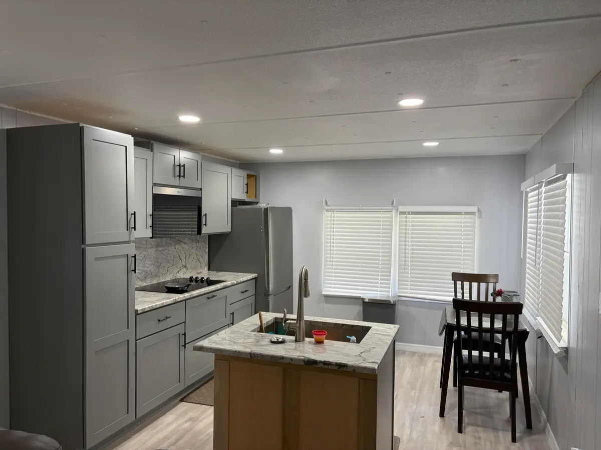 04_beyc6a84a3bfbee67 at 11055 SE Federal Highway 19, Hobe Sound