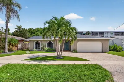 1717 NW 36TH Court, Oakland Park – Single Family Residence for sale