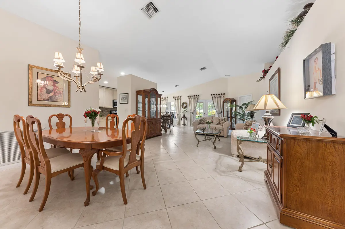 TILED FLOORING at 5293 TOSCANA Trail, Boynton Beach
