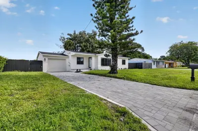 3185 Riddle Road, West Palm Beach – Single Family Residence for sale