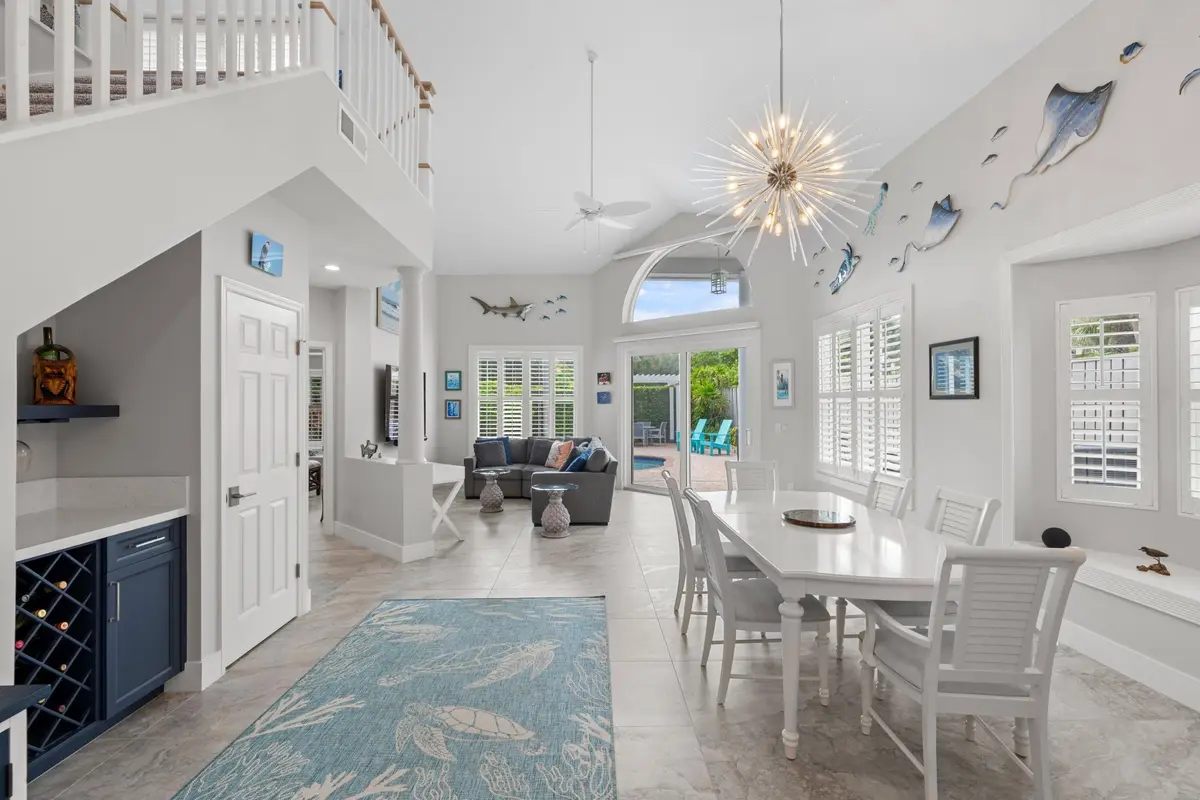 Living space at 3071 Mainsail Circle, Jupiter
