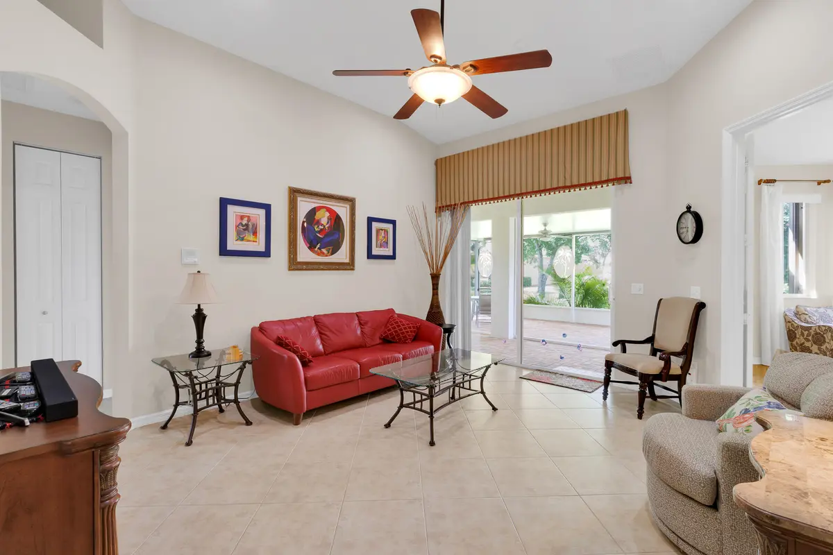 6208 Thames Place, Vero Beach, FL – photo 2