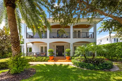 1002 NW 1ST Avenue, Delray Beach – Single Family Residence for sale