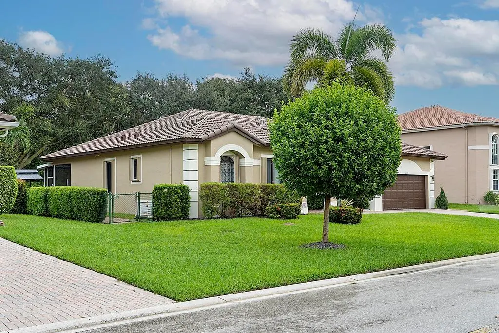5734 NW 50th Dr - - 548 at 5734 NW 50th Drive, Coral Springs