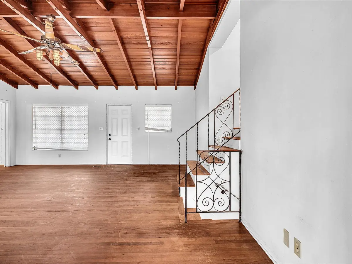 Entrance Foyer at 702 S RIVERSIDE Drive, Pompano Beach