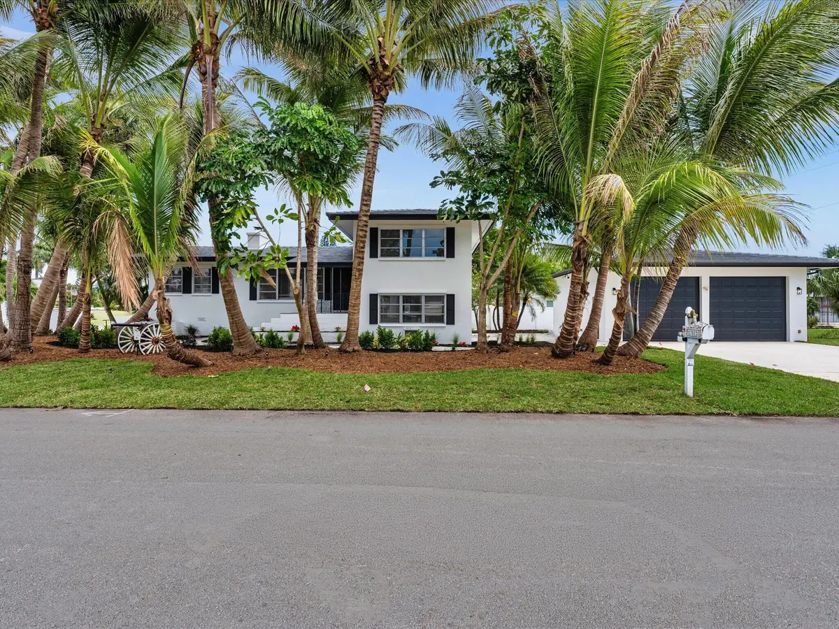 Front of Structure at 702 S RIVERSIDE Drive, Pompano Beach