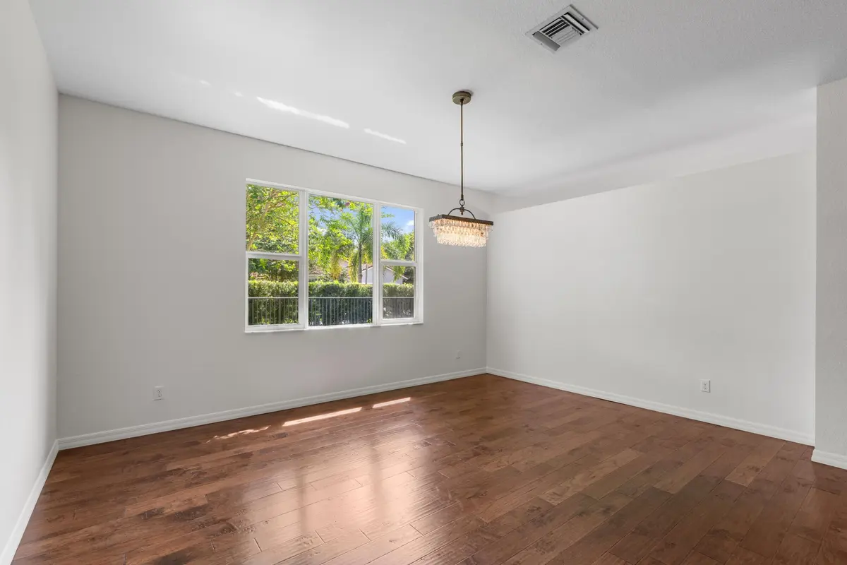dining area at 102 Crab Cay Way, Jupiter