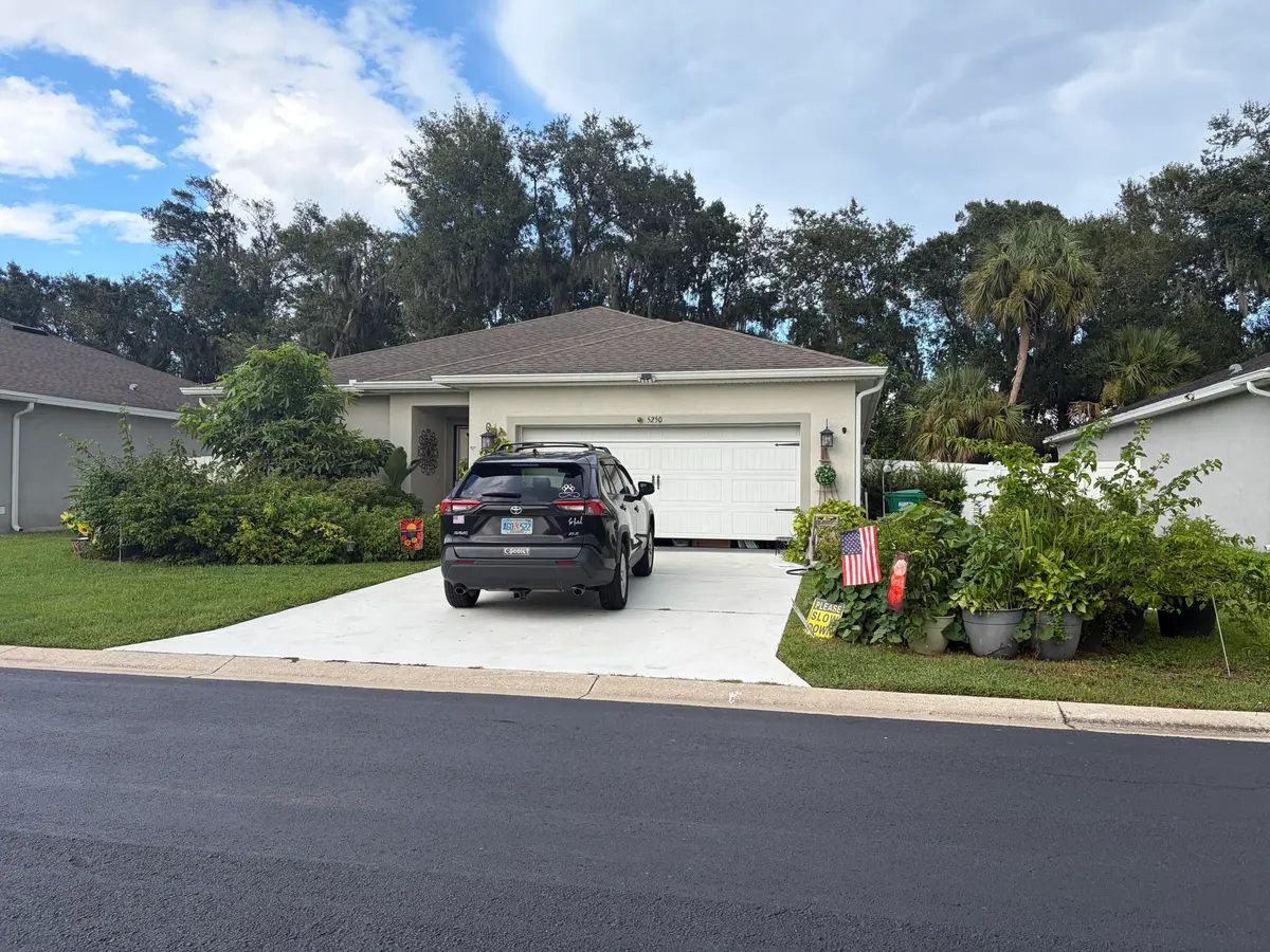 IMG_1939 at 5250 Oakland Lake Circle, Fort Pierce