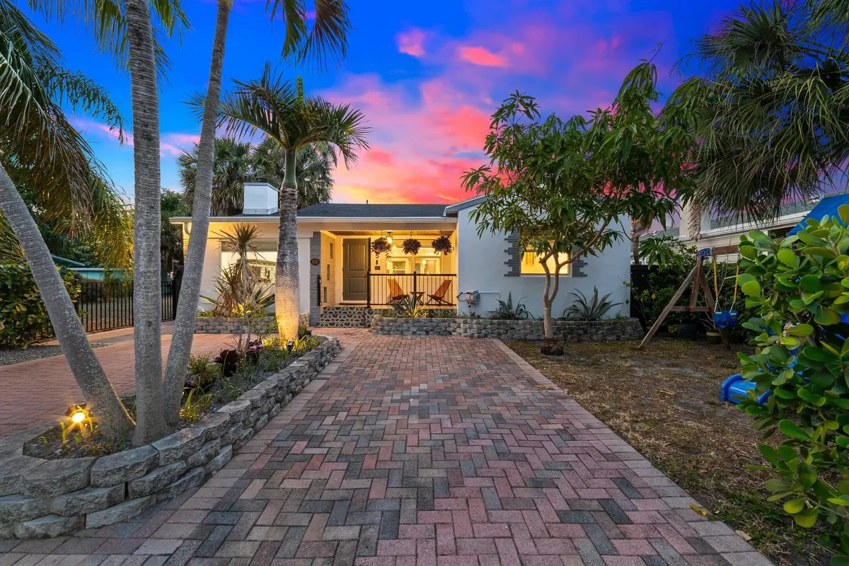item_63 at 425 32nd Street, West Palm Beach