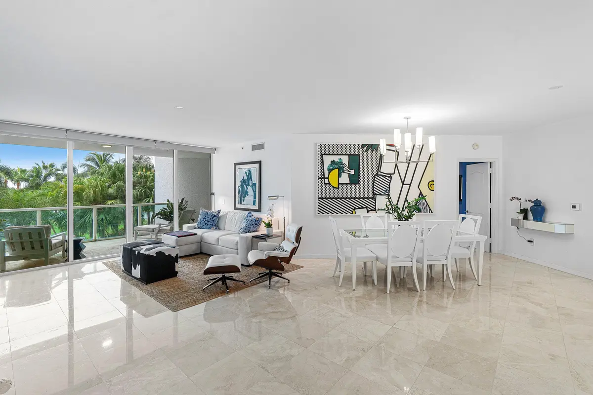 550 SE Mizner Blvd B309 Boca Raton FL 33 at 550 SE Mizner Boulevard B309, Boca Raton