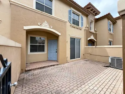 6550 Morgan Hill Trail 1904, West Palm Beach – Townhouse for rent