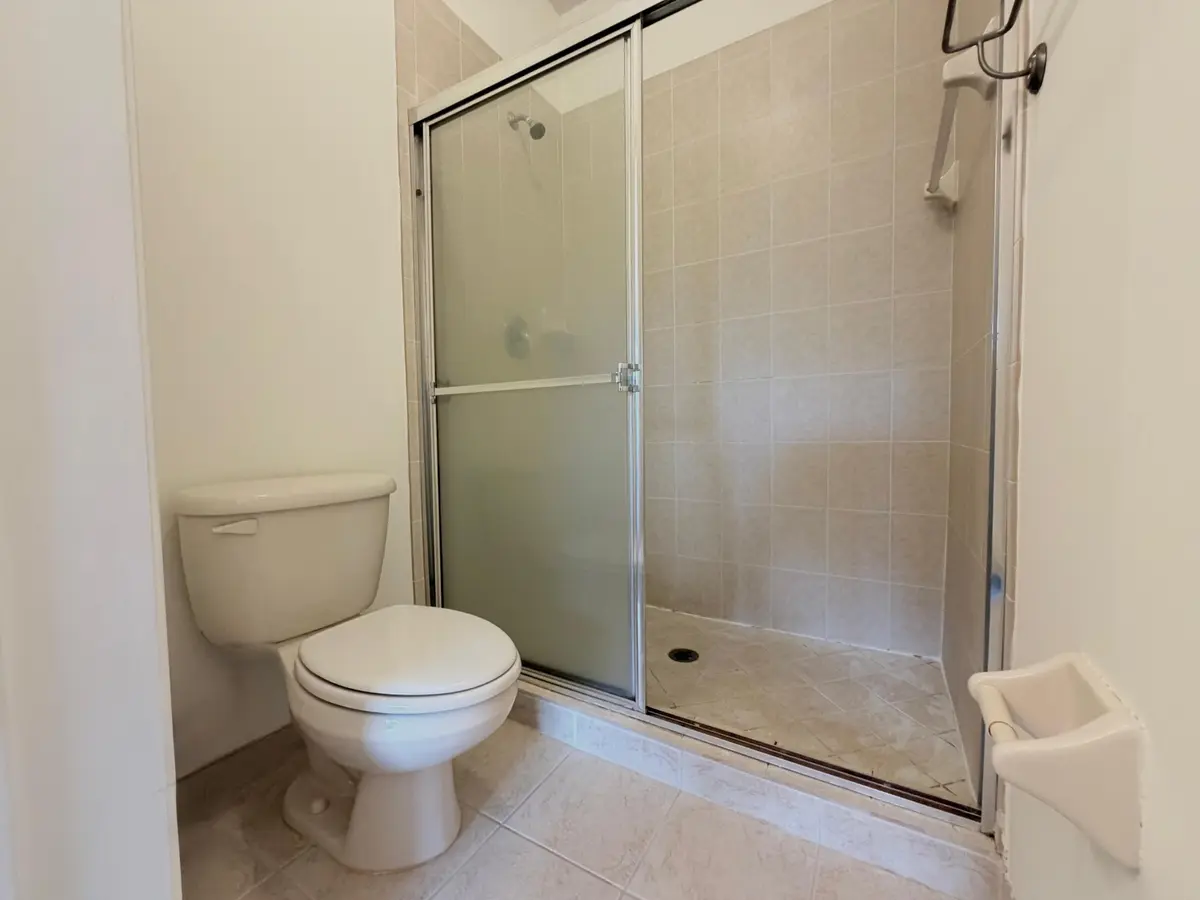 WhatsApp Image 2026-09-14 at 09.46.54 (3 at 6550 Morgan Hill Trail 1904, West Palm Beach