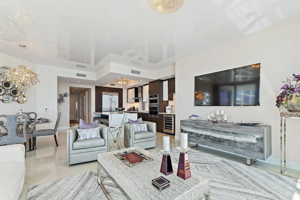 Great Room at 2 WATER CLUB Way 1603, North Palm Beach