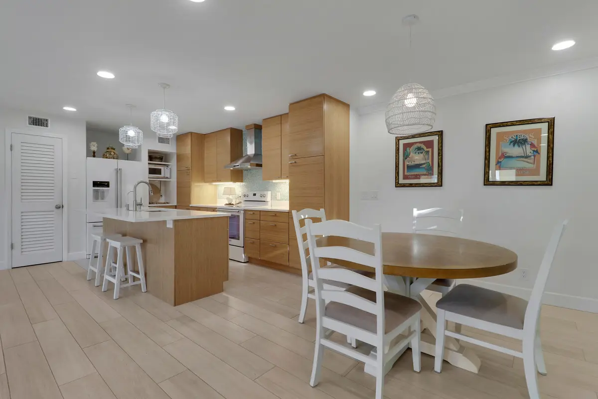Dining and Kitchen at 232 Seabreeze Circle, Jupiter