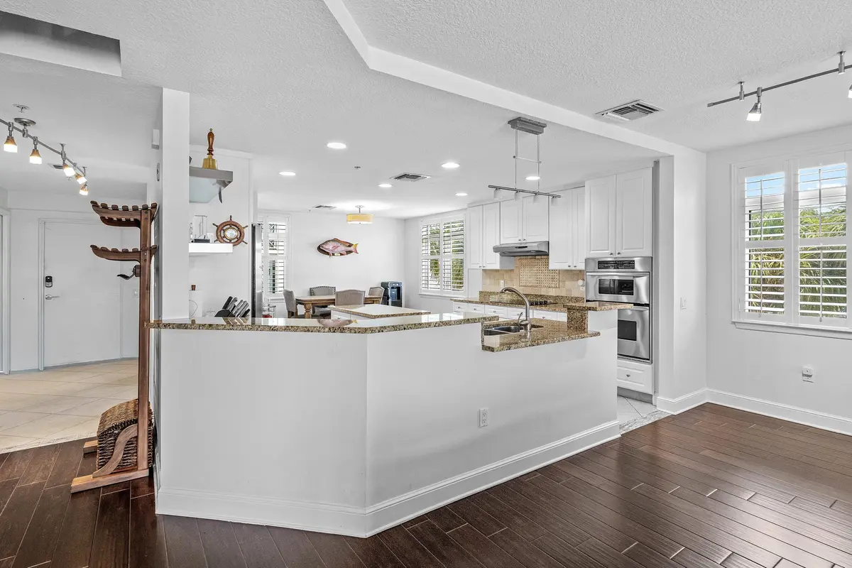 007-305EastOceanAvenue-TH7-Lantana-FL-33 at 305 E Ocean Avenue Th-7, Lantana