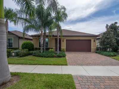5288 Jasper Square, Vero Beach – Single Family Residence for sale