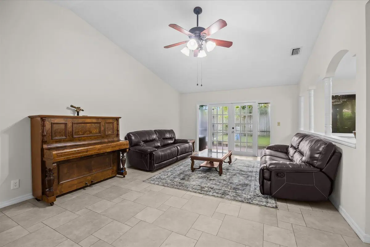 08-mist in-22 at 18831 MISTY LAKE Drive, Jupiter
