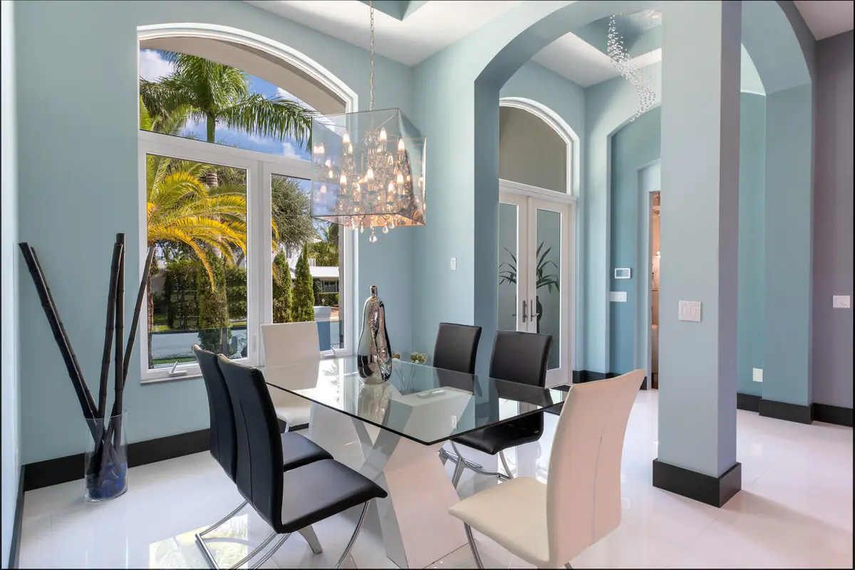 206 Arlington Rd West Palm-large-015-013 at 206 Arlington Road, West Palm Beach