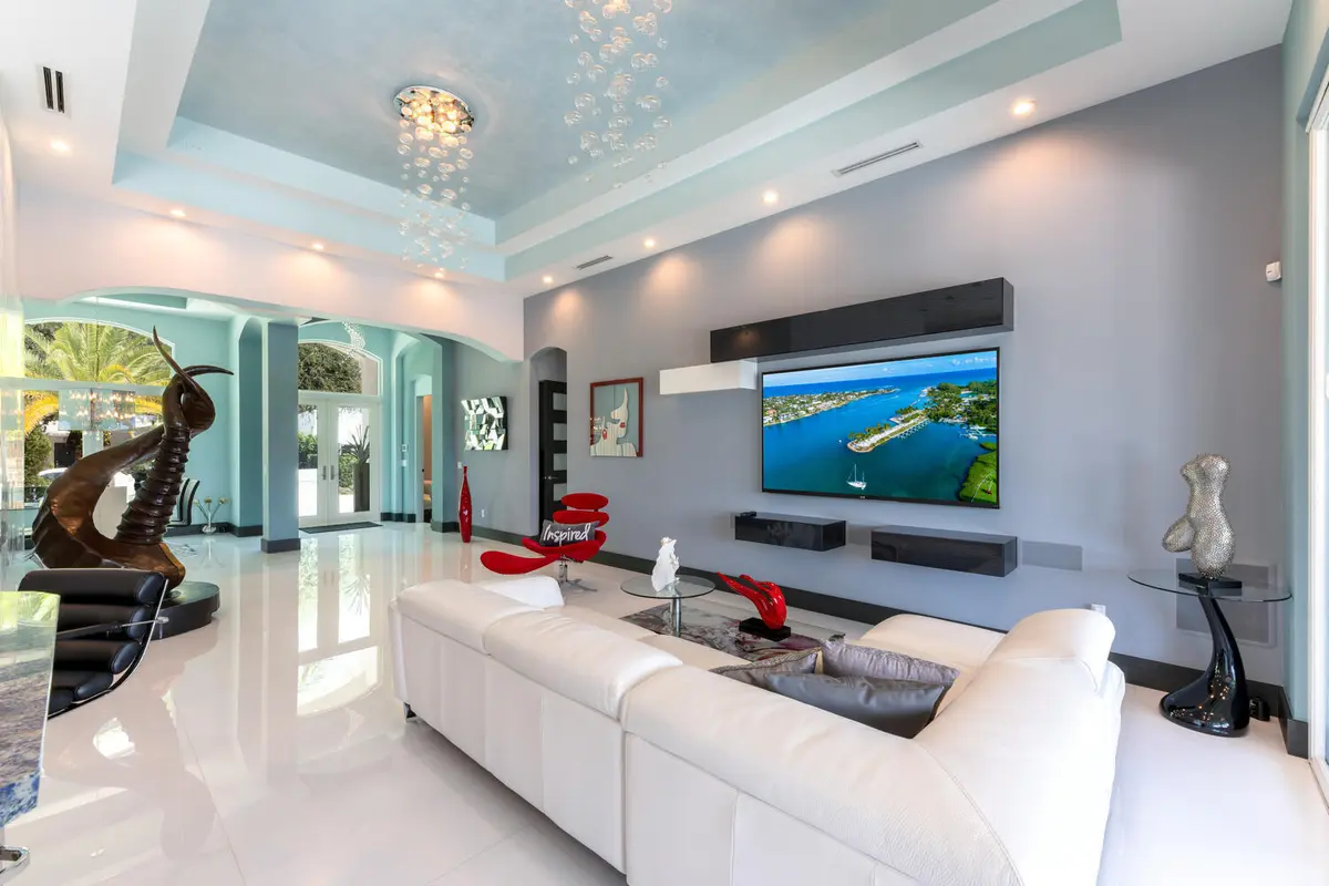 206 Arlington Rd West Palm-large-016-039 at 206 Arlington Road, West Palm Beach