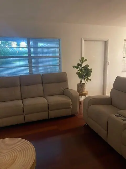 11-9 at 202 LUCERNE Avenue 11, Lake Worth Beach
