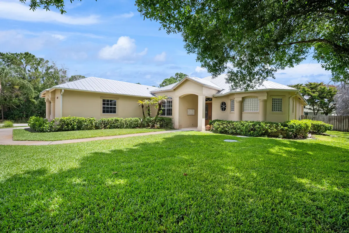 5_dsc03792 at 1106 SW THOREAU Court, Palm City