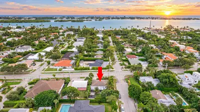 5015 S Olive Avenue, West Palm Beach – Single Family Residence for rent