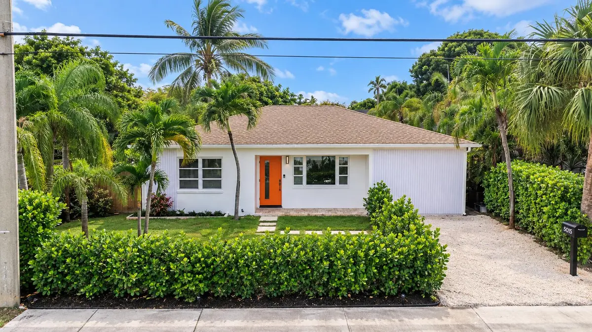 9B103DD6-C02D-49A9-AE8D-972EE0B2B6F0 at 5015 S Olive Avenue, West Palm Beach