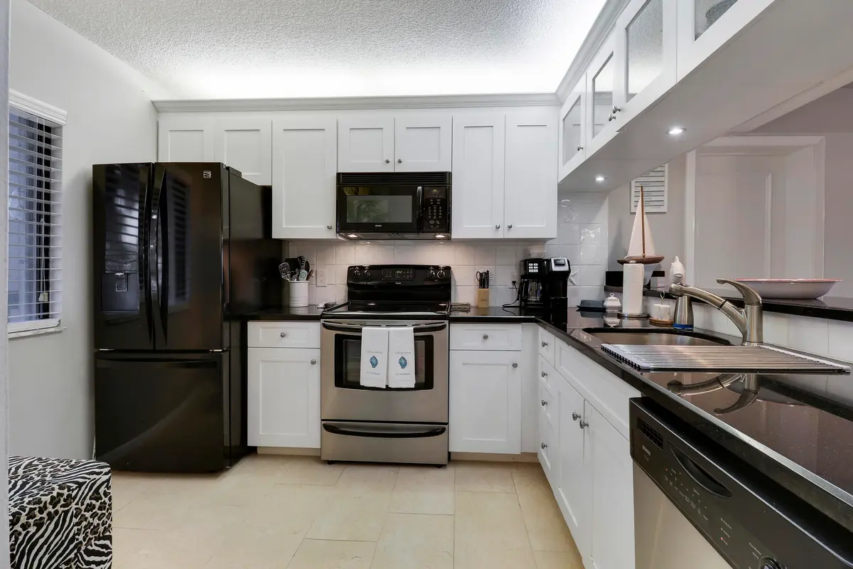 Kitchen 3 at 1601 Marina Isle Way 202, Jupiter