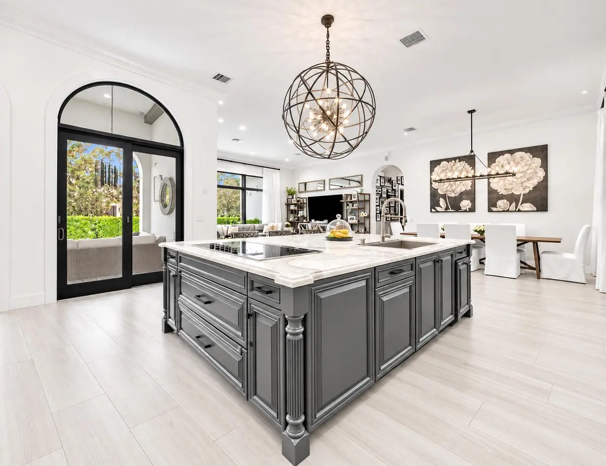 d4be38a1-5d55-435d-9bf6-6ce27e9d41c2 at 550 CARROTWOOD Terrace, Plantation