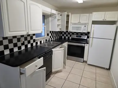 7002 SANTA CLARA Boulevard, Fort Pierce – Single Family Residence for rent