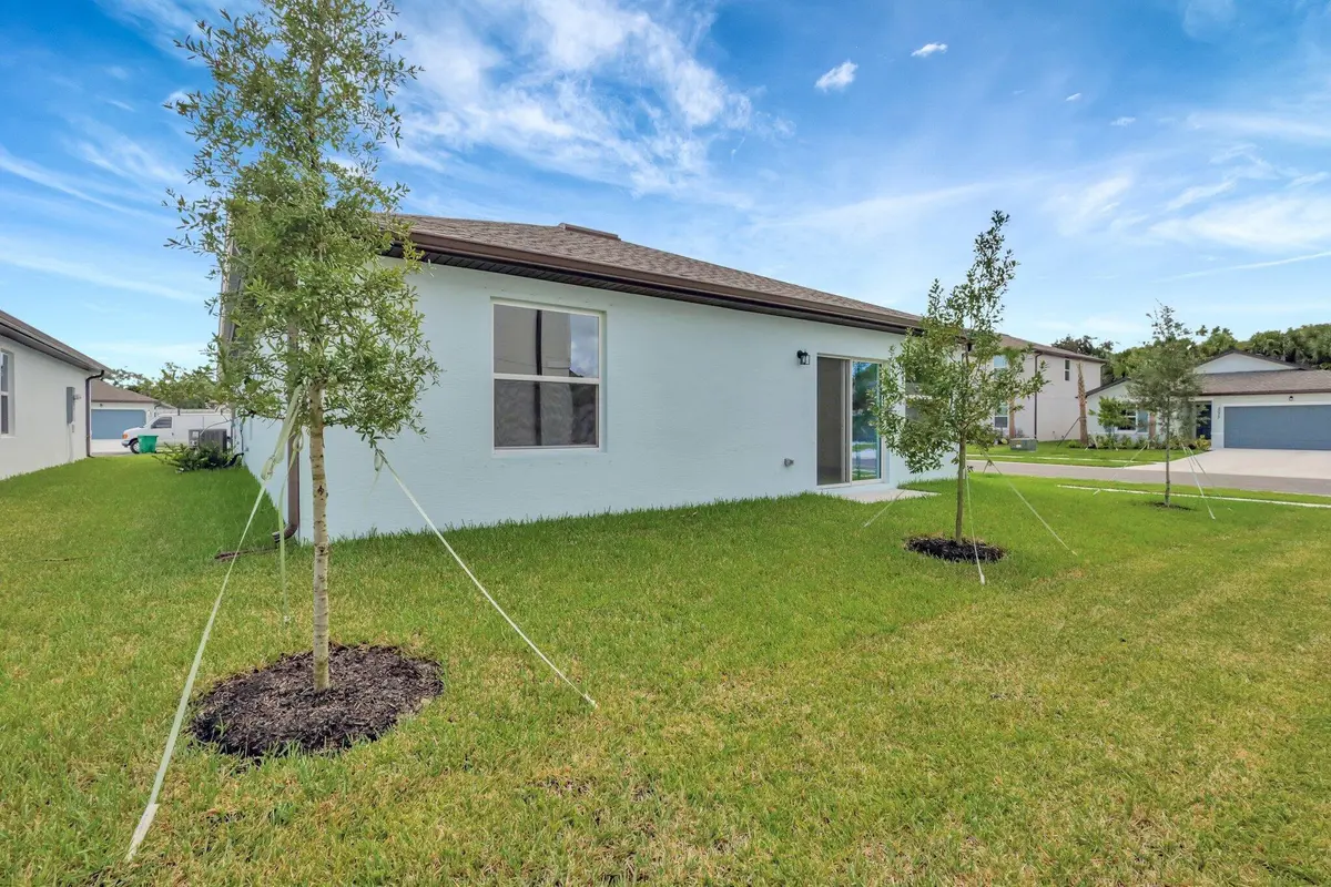 40-web-or-mls-GMP_3459 at 5111 MONTECRISTO Terrace, Fort Pierce