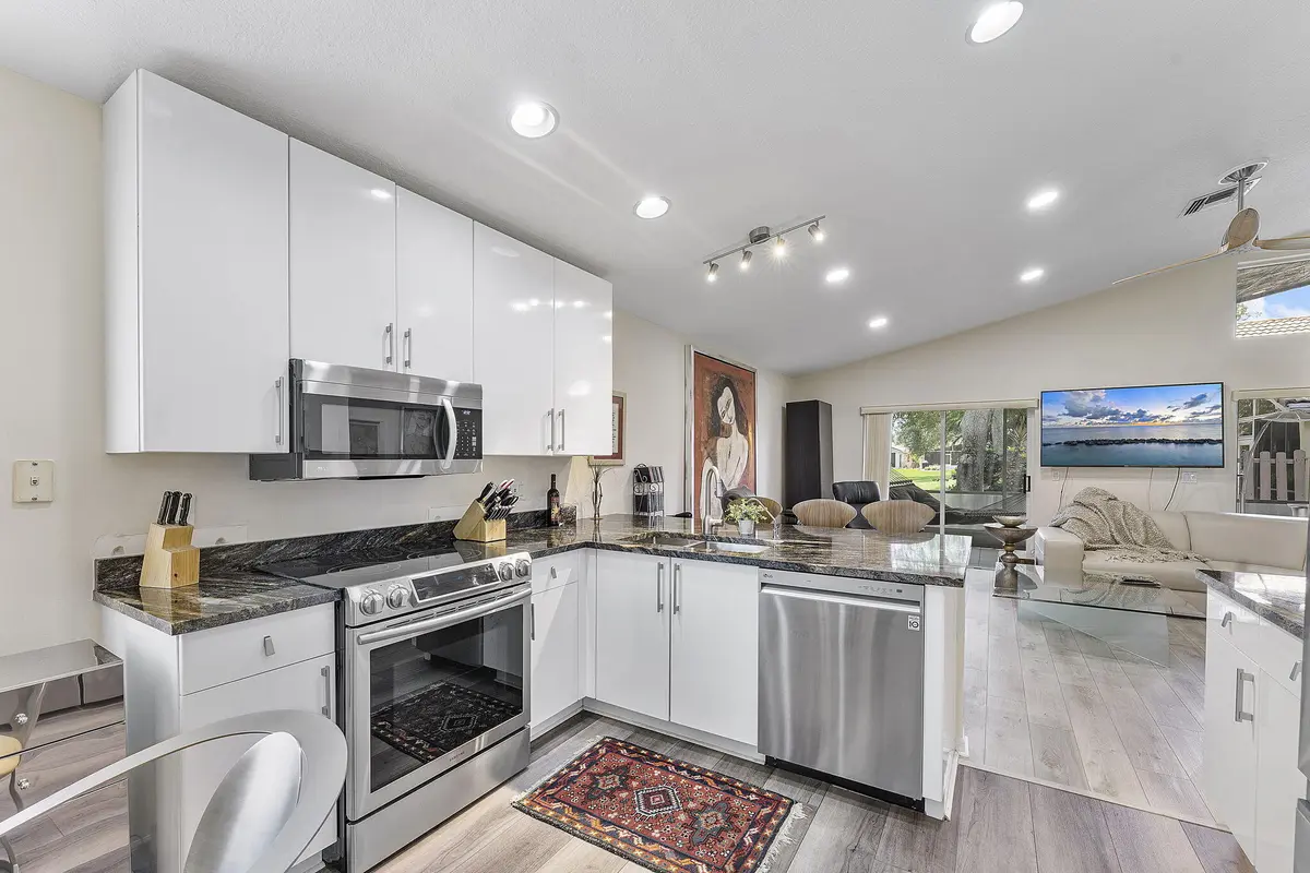 25-web-or-mls-DSC09970 at 12092 APRILIA Drive, Boynton Beach