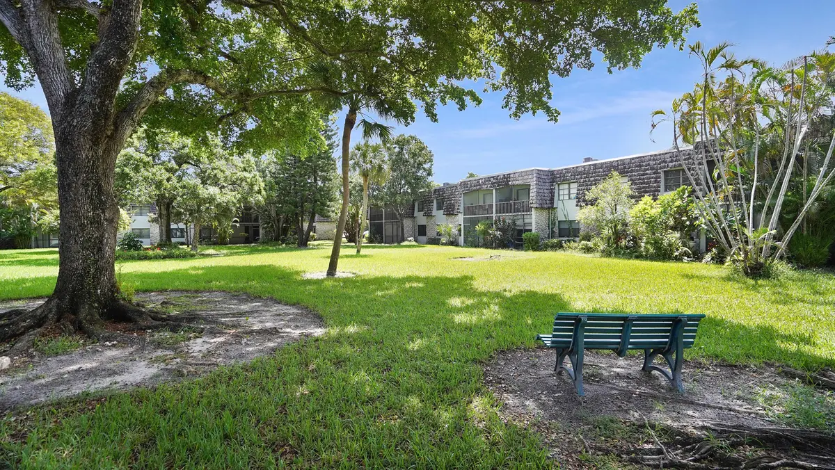 DSC03315 at 3109 Oakland Shores Drive G110, Oakland Park