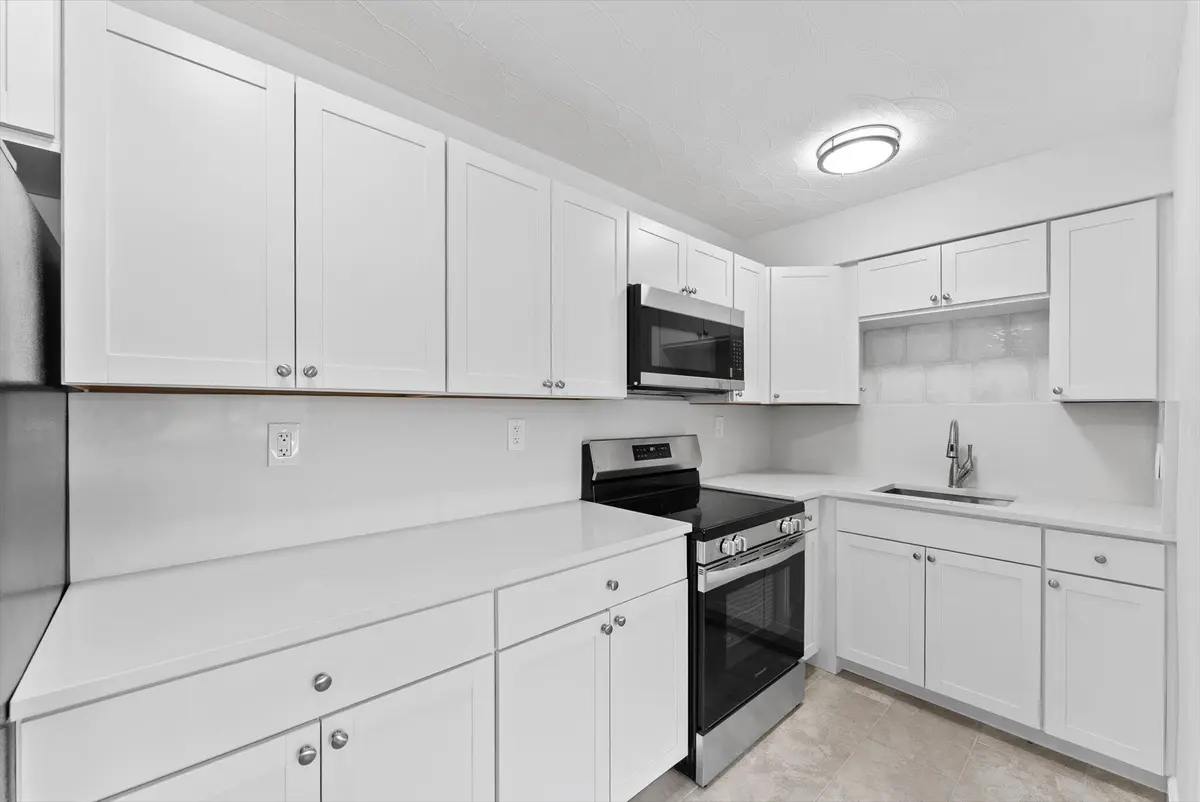 11-11 at 1632 NE 4th Place 1, Fort Lauderdale