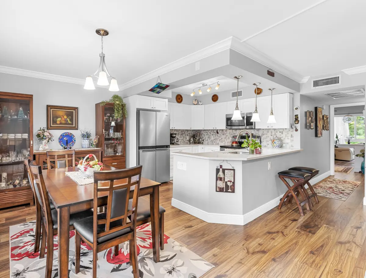 R6II8196 at 2041 Lyndhurst J, Deerfield Beach