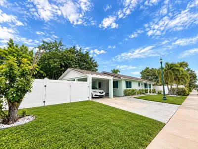 601 SE 3RD Avenue, Delray Beach – Single Family Residence for rent