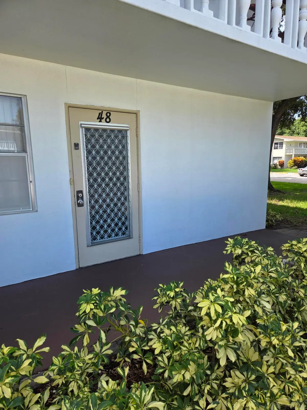 front at 48 NEWPORT C Court 48, Deerfield Beach