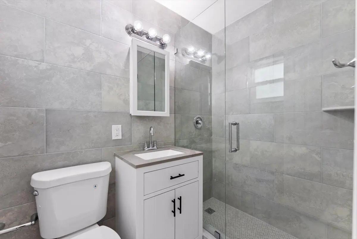 20-20 at 1632 NE 4th Place 2, Fort Lauderdale