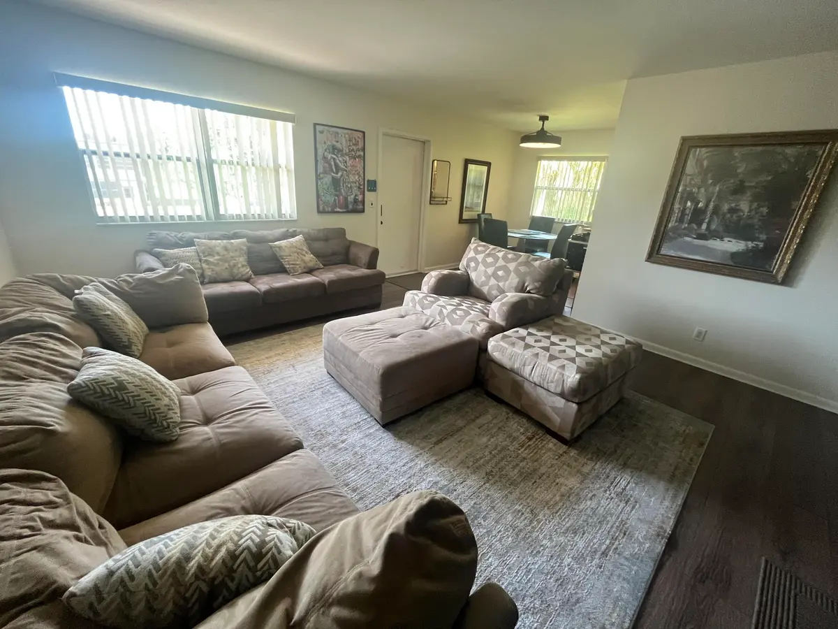 great/living room area at 336 BRITTANY G Avenue, Delray Beach