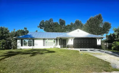 5507 EASTWOOD Drive, Fort Pierce – Single Family Residence for sale