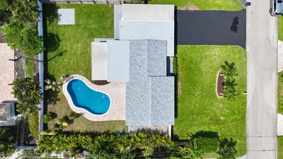 470 NE 45TH Street, Boca Raton – Single Family Residence for sale